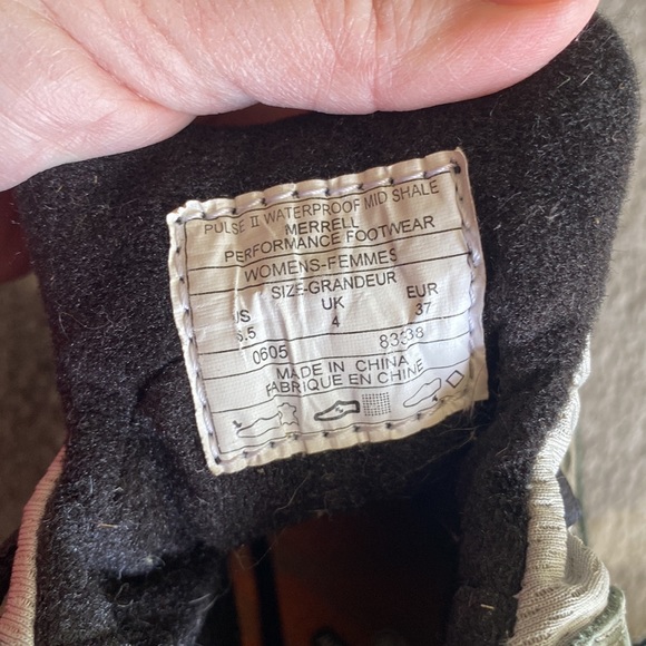 Merrell Vibram Pulse II Women’s Waterproof Boot, Size 6.5 - Picture 6 of 7